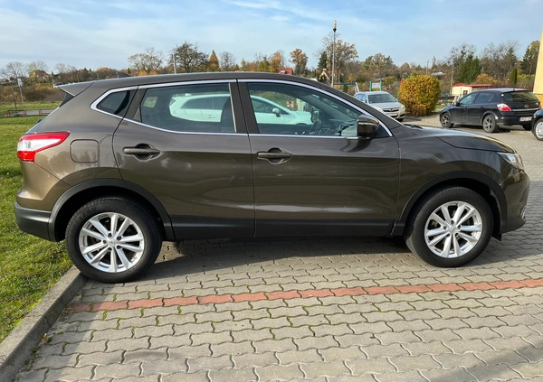 Nissan Qashqai cena 48800 przebieg: 102112, rok produkcji 2014 z Kętrzyn małe 704